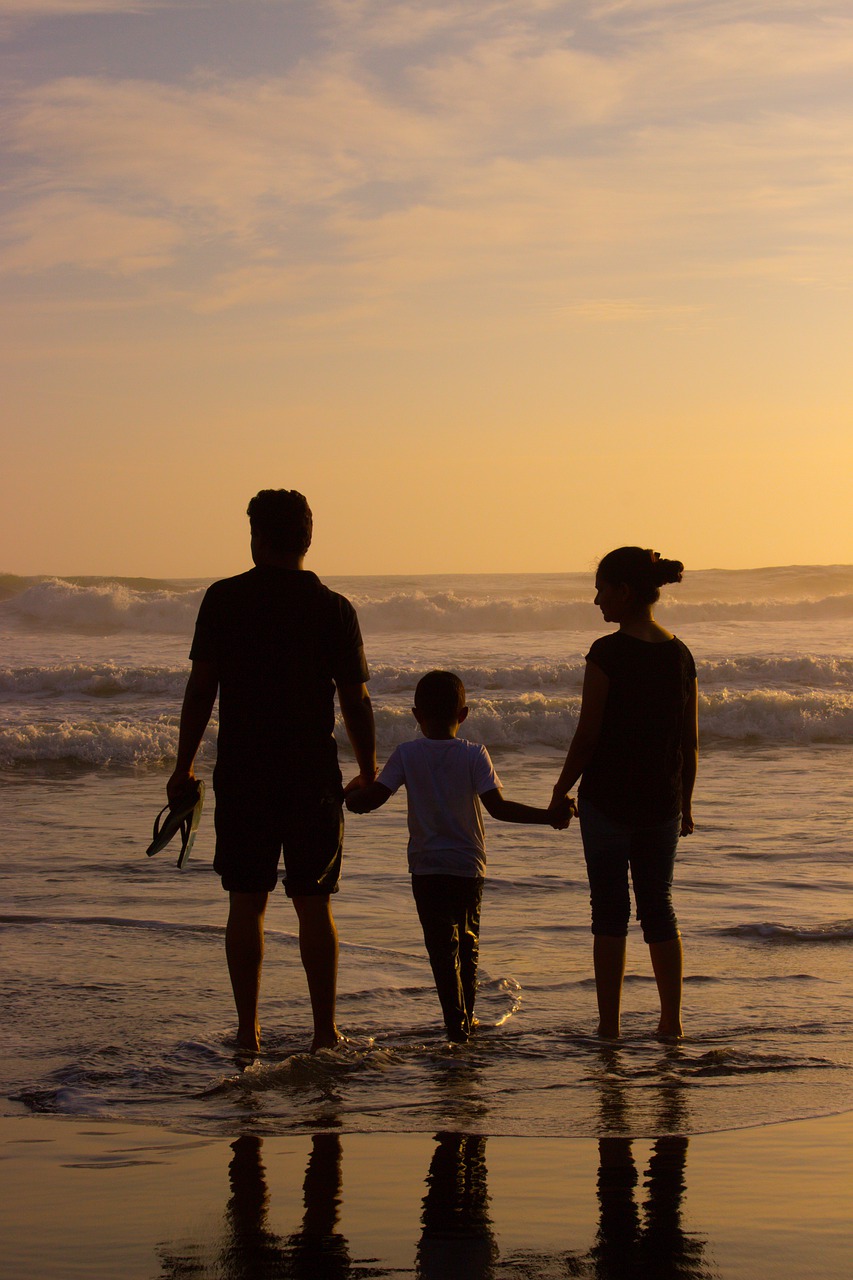 beach, family, silhouettes